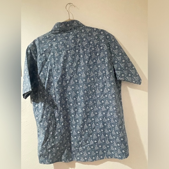 MONUMENT Button-down short sleeve casual holiday shirt!  NWT - Picture 5 of 6